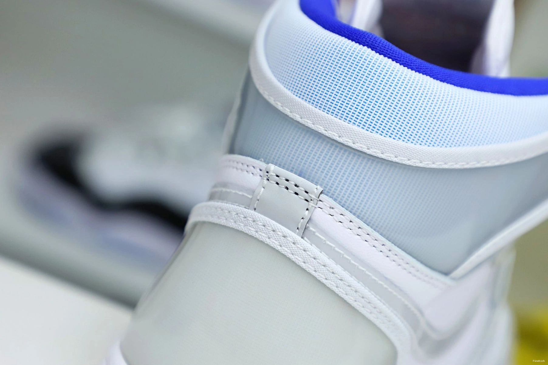 ZOOM AIR HIGH JORDAN 1 'RACER BLUE' 0929